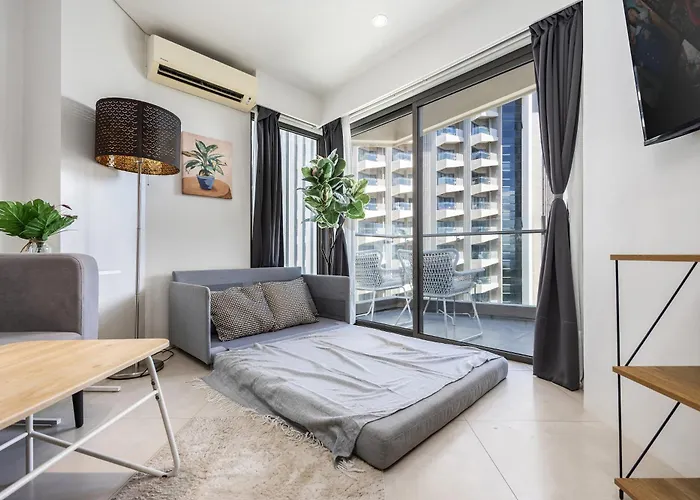 Group Family And Friends At Tambuli Residences Spacious 1-bedroom, Sleeps Up To 6 By Dominik With Pool Access & Balcony In Mactan Appartement