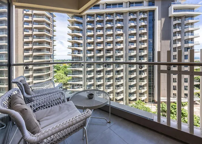 Group Family And Friends At Tambuli Residences Spacious 1-bedroom, Sleeps Up To 6 By Dominik With Pool Access & Balcony In Mactan * Île de Mactan