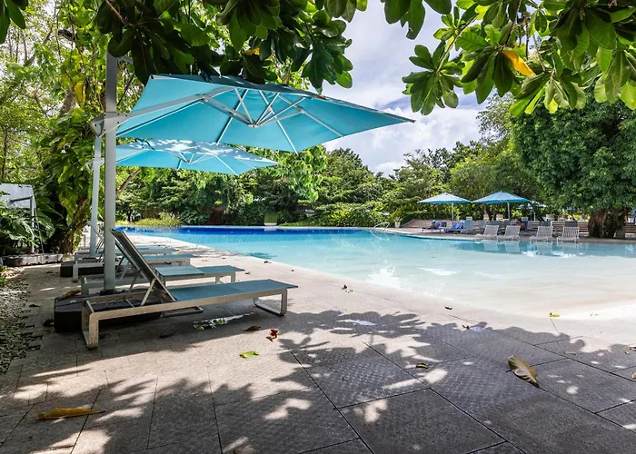 Group Family And Friends At Tambuli Residences Spacious 1-bedroom, Sleeps Up To 6 By Dominik With Pool Access & Balcony In Mactan * Île de Mactan