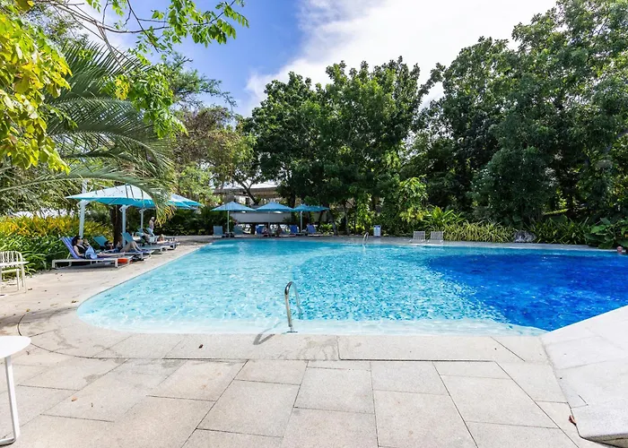 Family Suite One Bedroom Tambuli Garden View 9Th Floor Tower D By Dominik Apartment *