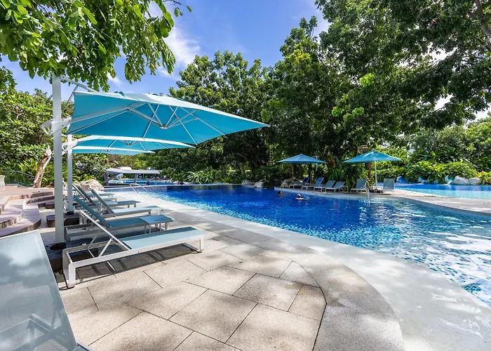 Group Family And Friends At Tambuli Residences Spacious 1-bedroom, Sleeps Up To 6 By Dominik With Pool Access & Balcony In Mactan Île de Mactan